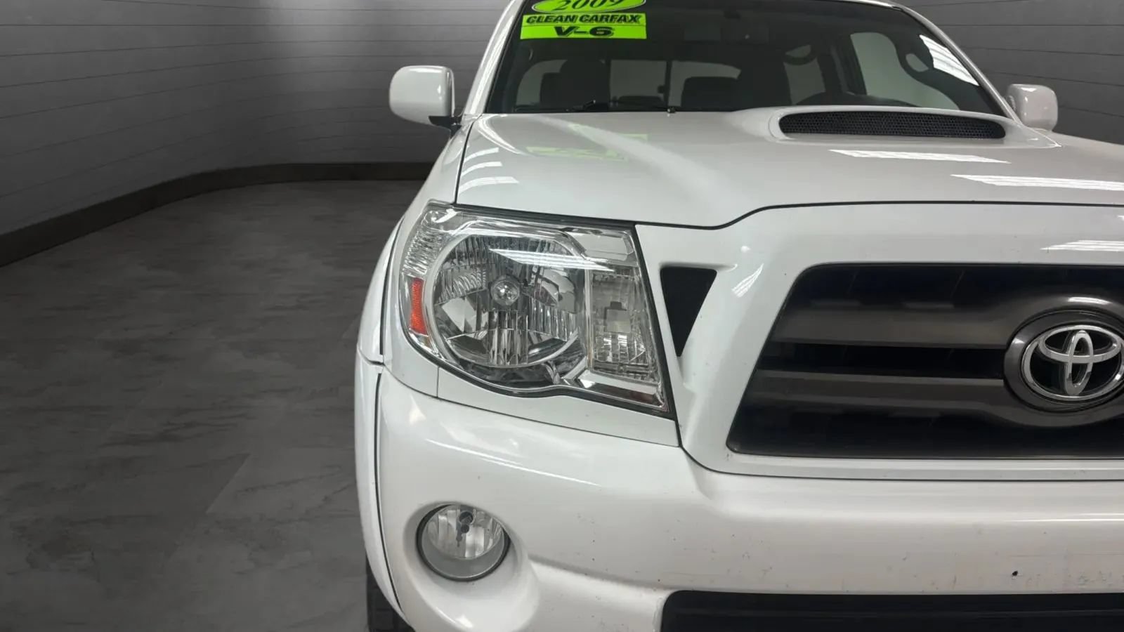 Used 2009 Toyota Tacoma PreRunner RWD image 27