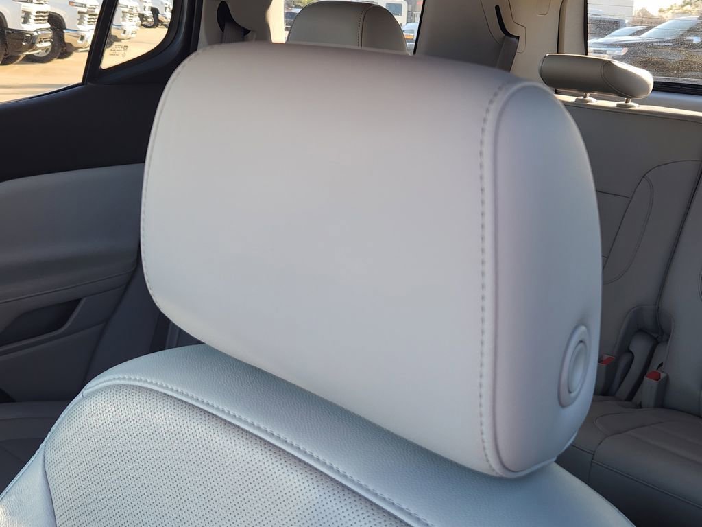 Used 2020 GMC Acadia SLT image 19