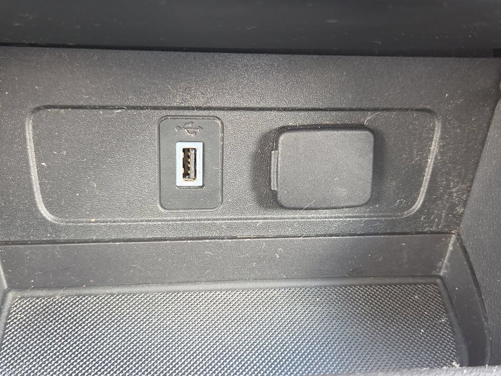 Used 2019 Ford Escape SE AWD/4WD image 38