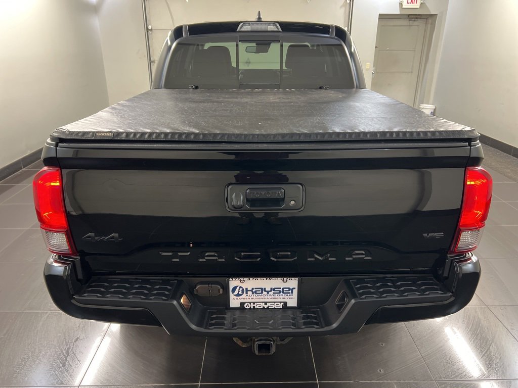Used 2020 Toyota Tacoma SR5 w/ Technology Package image 5