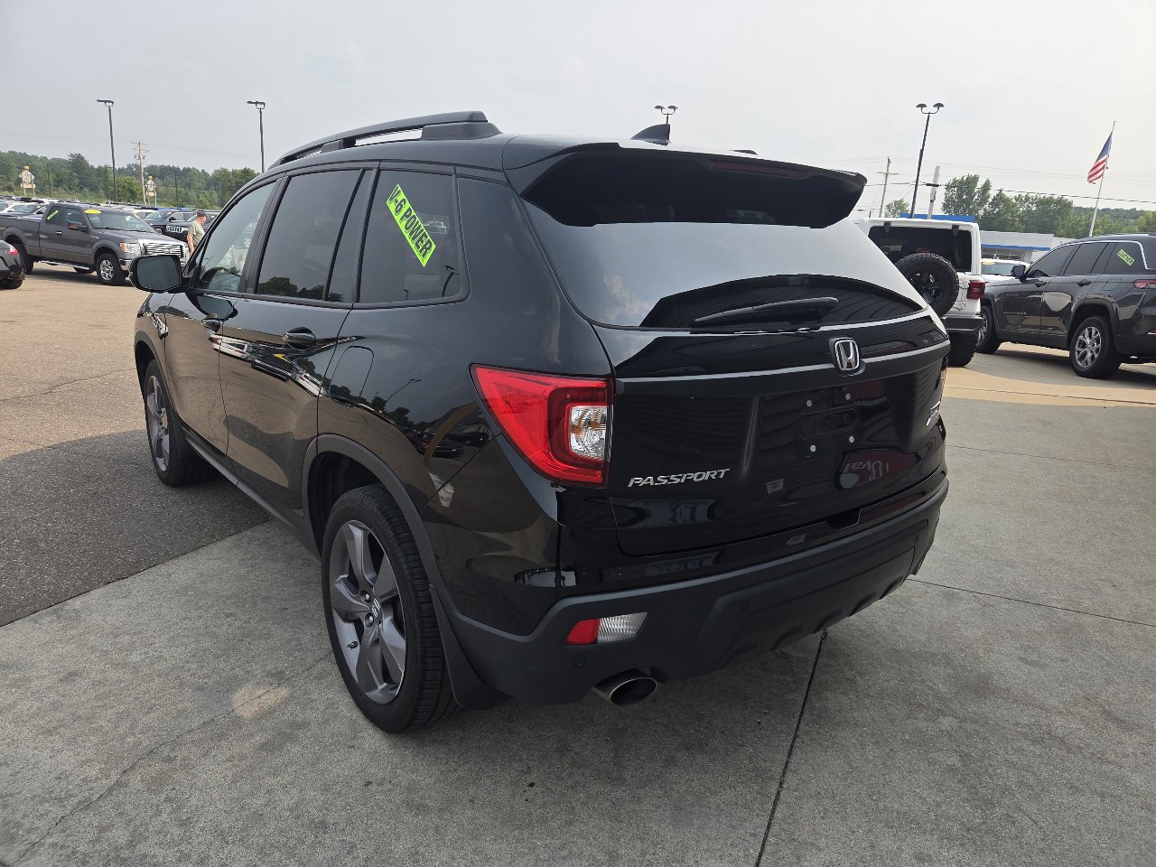 Used 2021 Honda Passport Touring image 7