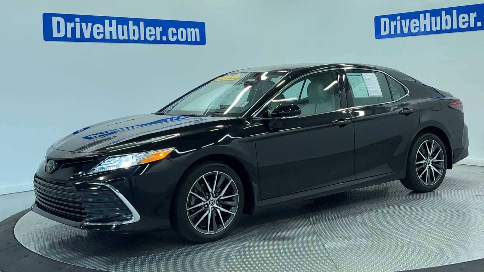 Used 2023 Toyota Camry XLE w/ Cold Weather Package AWD/4WD image 8