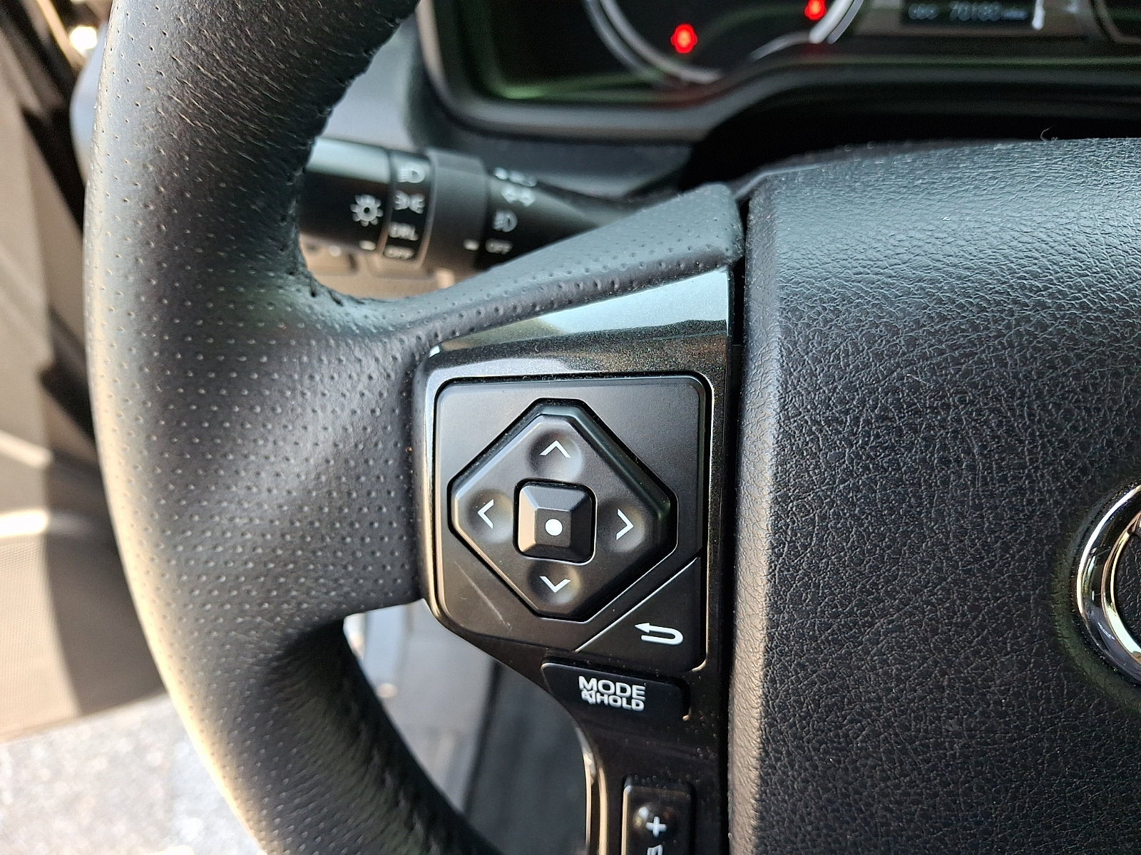 Used 2019 Toyota 4Runner TRD Off-Road Premium AWD/4WD image 20
