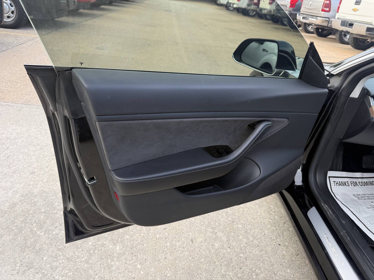 Used 2018 Tesla Model 3 Long Range RWD image 8