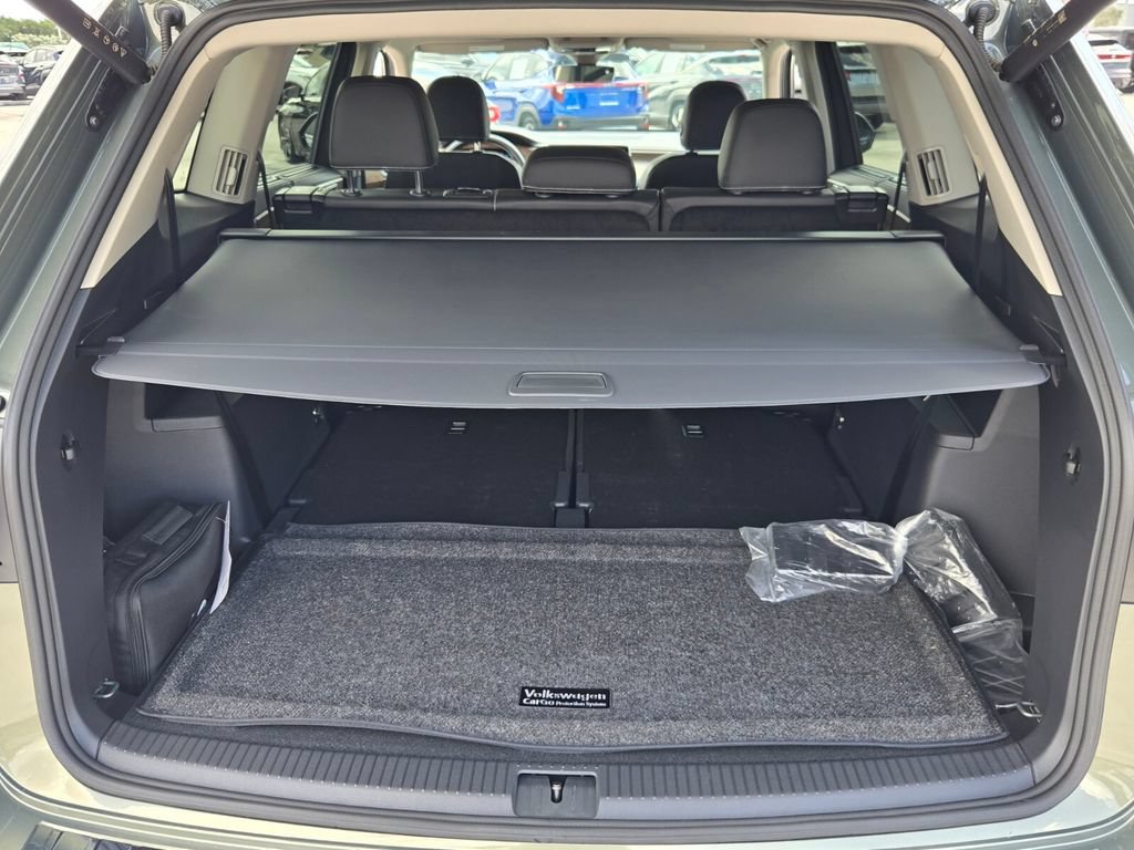 Certified 2026 Volkswagen Atlas SE FWD image 16