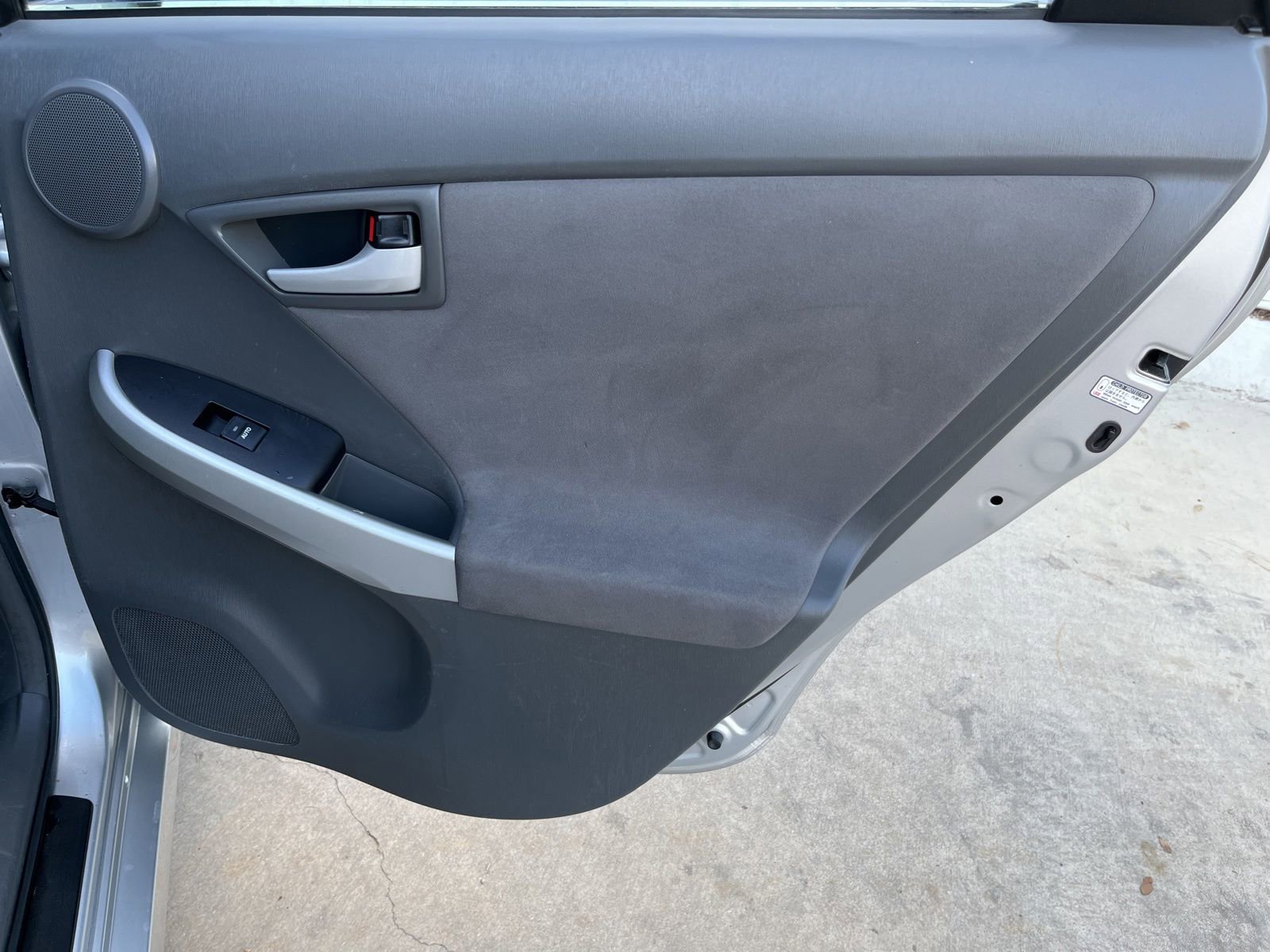 Used 2010 Toyota Prius Five FWD image 15