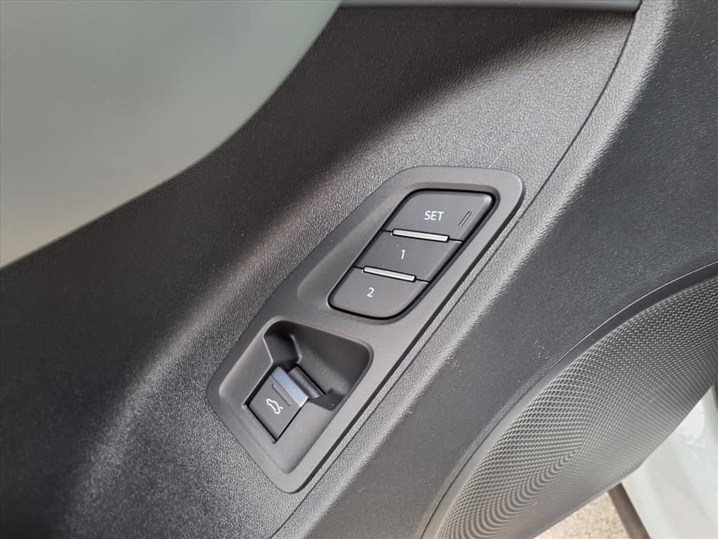 New 2026 Audi Q3 quattro 2.0T AWD/4WD image 8