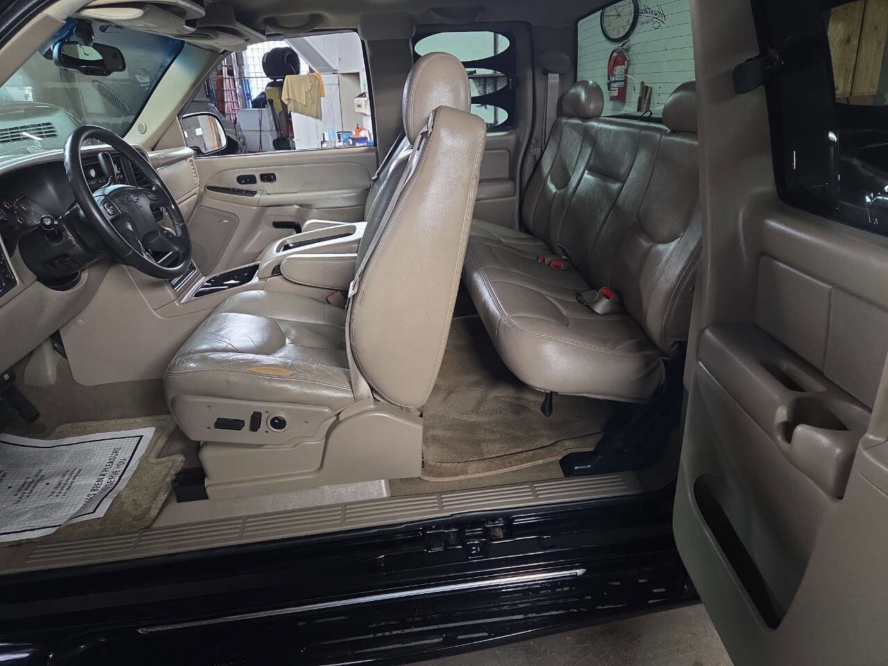 Used 2003 Chevrolet Silverado 1500 LT w/ Off-Road Package AWD/4WD image 11