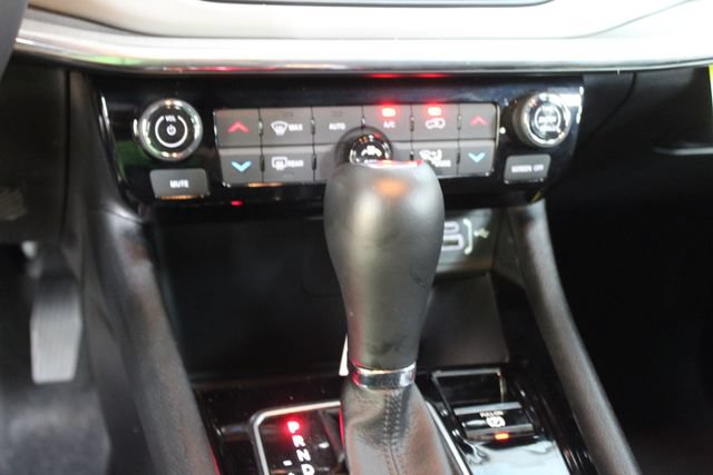 Used 2023 Jeep Compass Limited AWD/4WD image 20