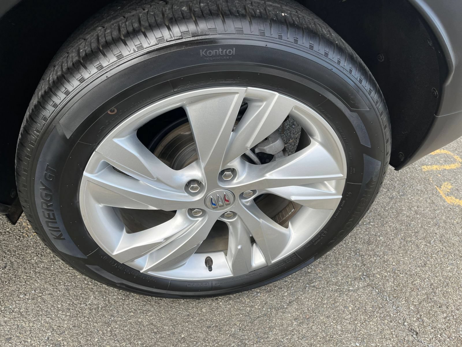 Used 2025 Buick Encore GX Preferred FWD image 27