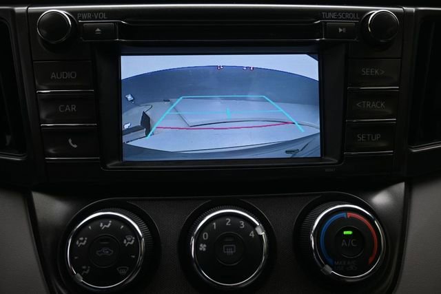 Used 2015 Toyota RAV4 LE FWD image 12