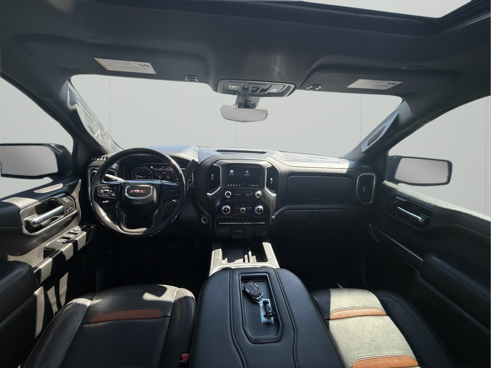 Used 2020 GMC Sierra 1500 AT4 w/ AT4 Premium Package AWD/4WD image 33