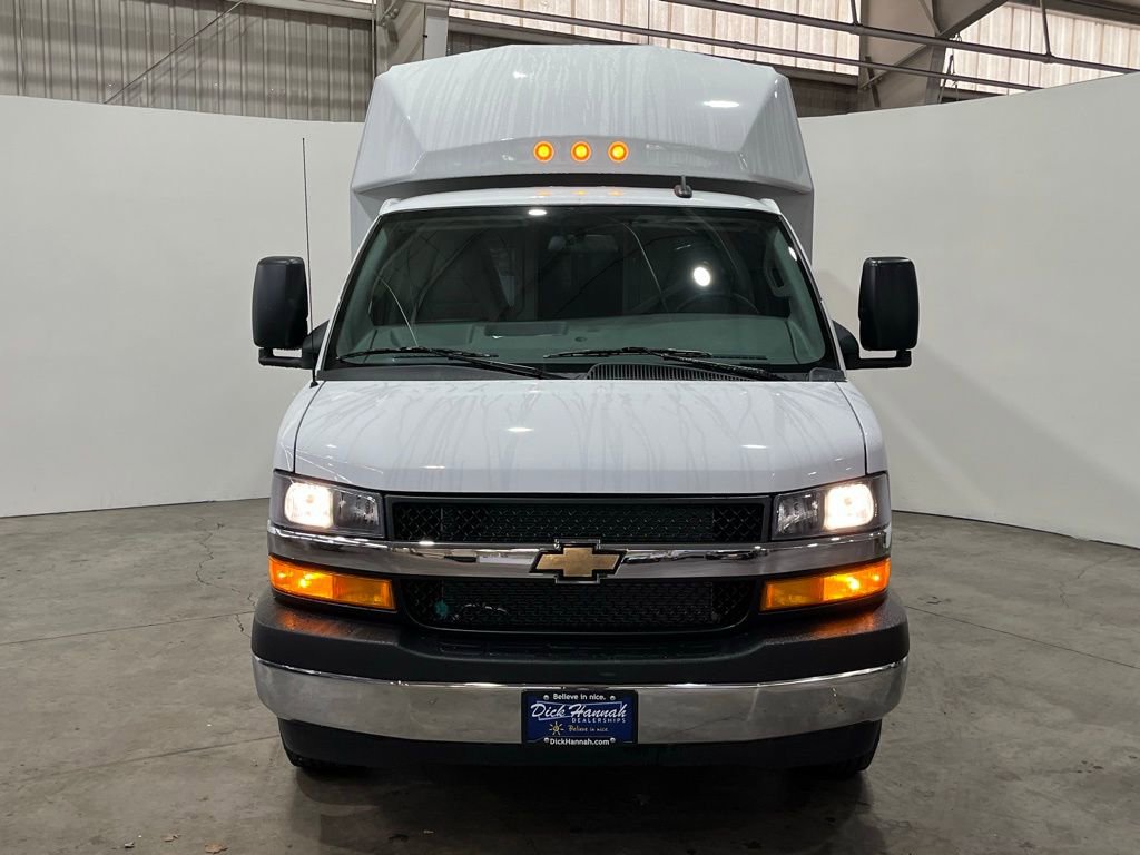 New 2025 Chevrolet Express 3500 Work Van w/ Power Convenience Package image 4