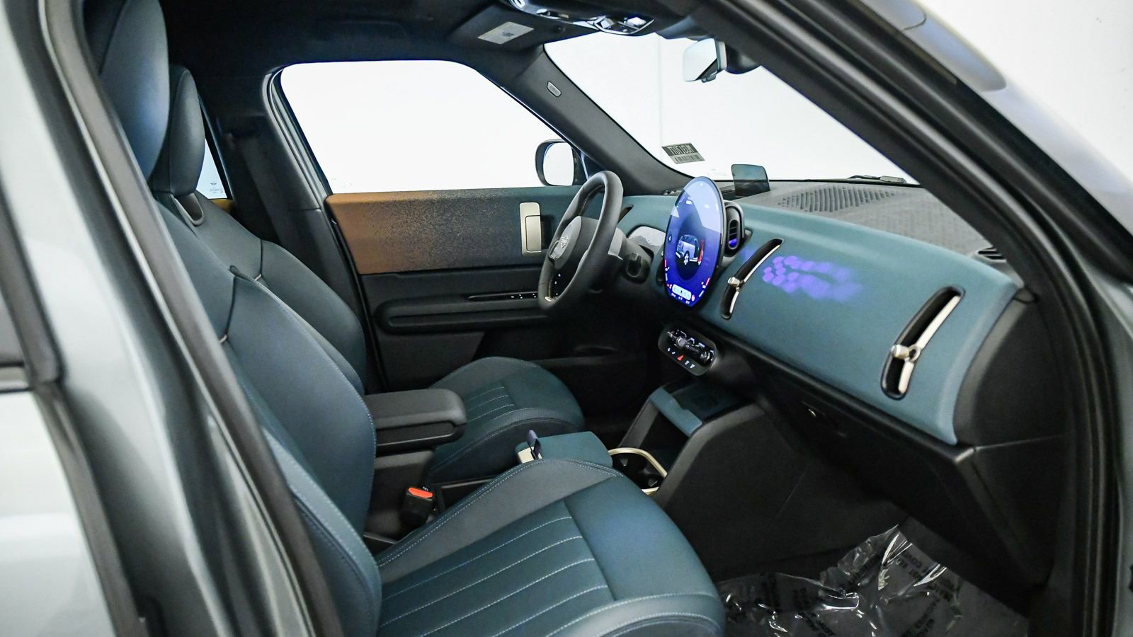 Certified 2025 MINI Cooper Countryman S image 16