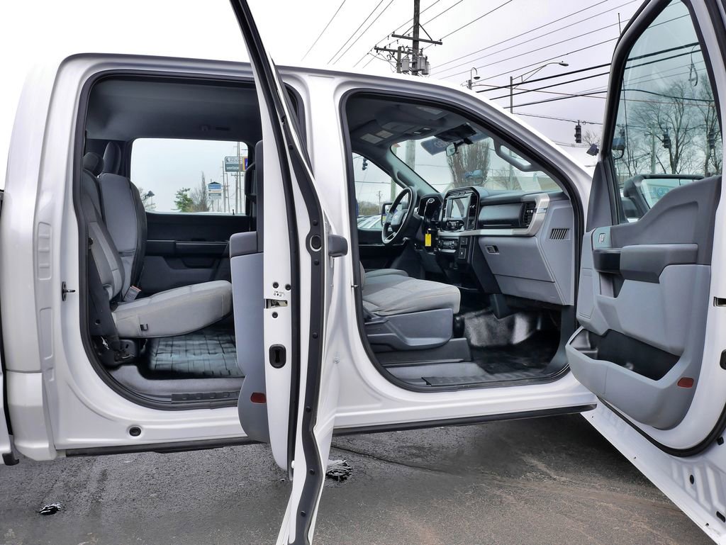 Used 2021 Ford F150 XL w/ Trailer Tow Package image 10