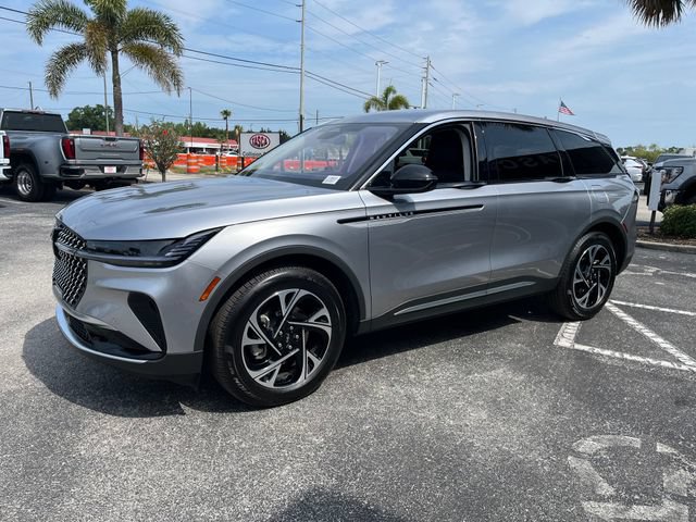 Certified 2026 Lincoln Nautilus Premier AWD/4WD image 4