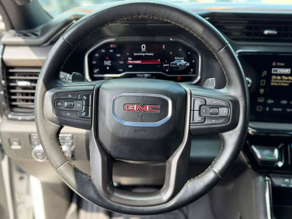 Used 2024 GMC Sierra 1500 AT4 w/ AT4 Preferred Package AWD/4WD image 10