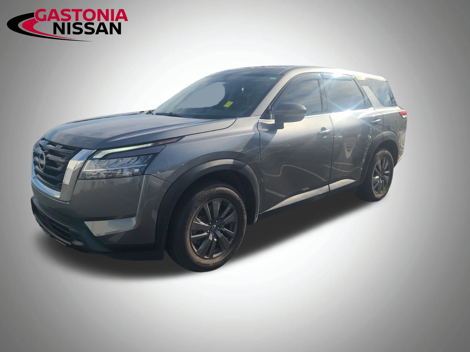 Used 2022 Nissan Pathfinder S image 6