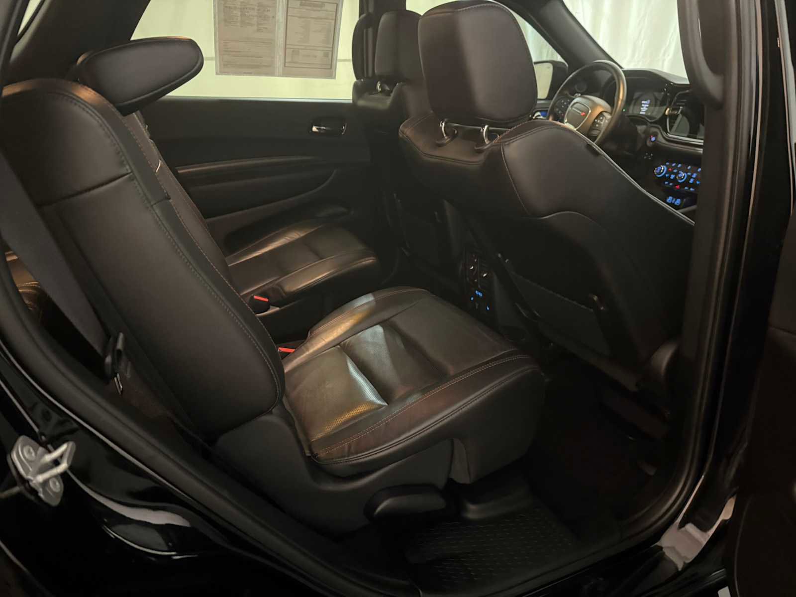 Certified 2022 Dodge Durango R/T w/ Blacktop Package AWD/4WD image 26