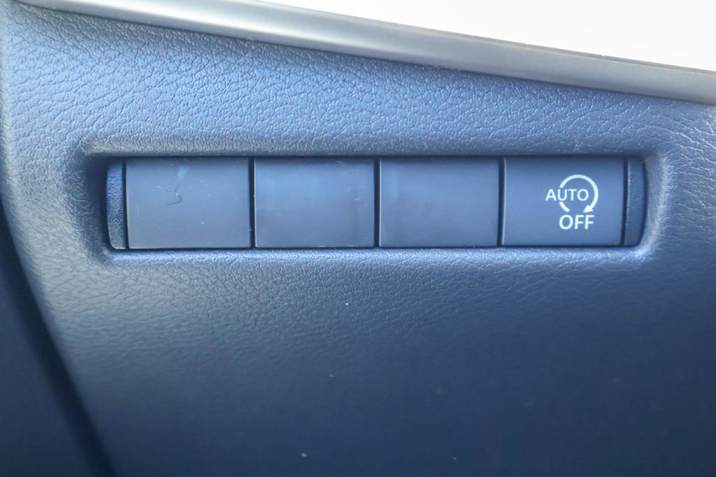 New 2026 Nissan Kicks S image 14