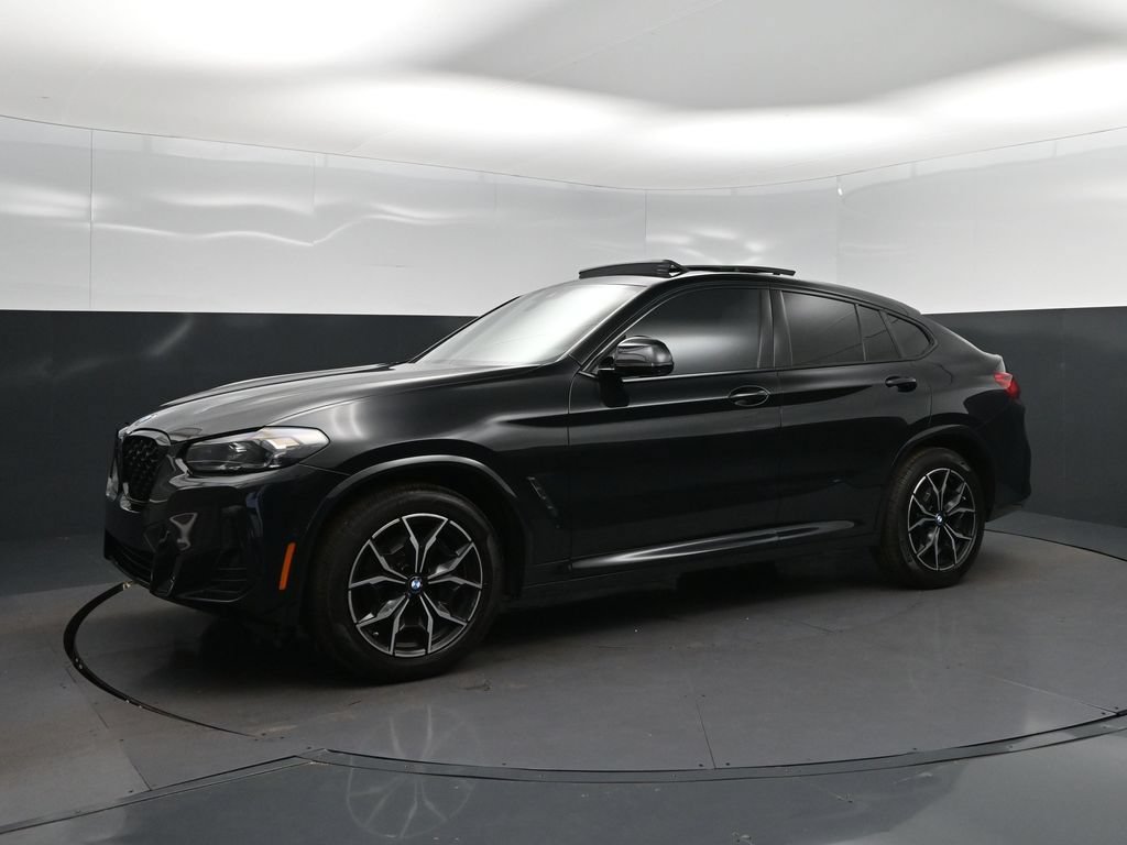 Certified 2023 BMW X4 xDrive30i w/ M Sport Package AWD/4WD image 3