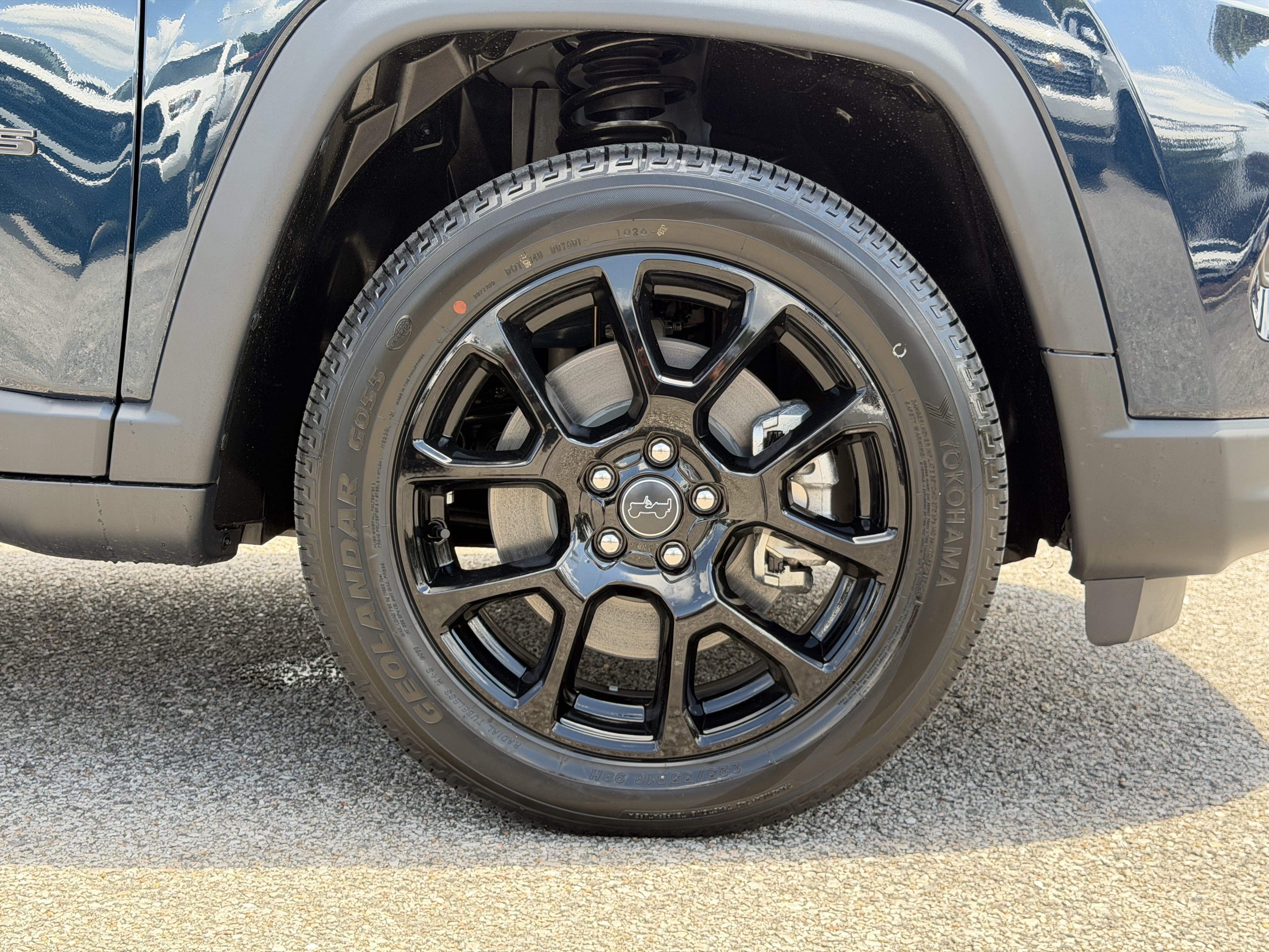 New 2026 Jeep Compass Latitude AWD/4WD image 13
