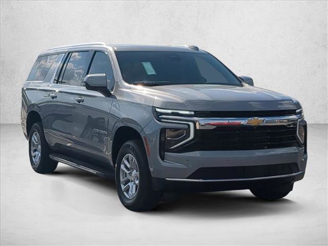 New 2026 Chevrolet Suburban LS image 7