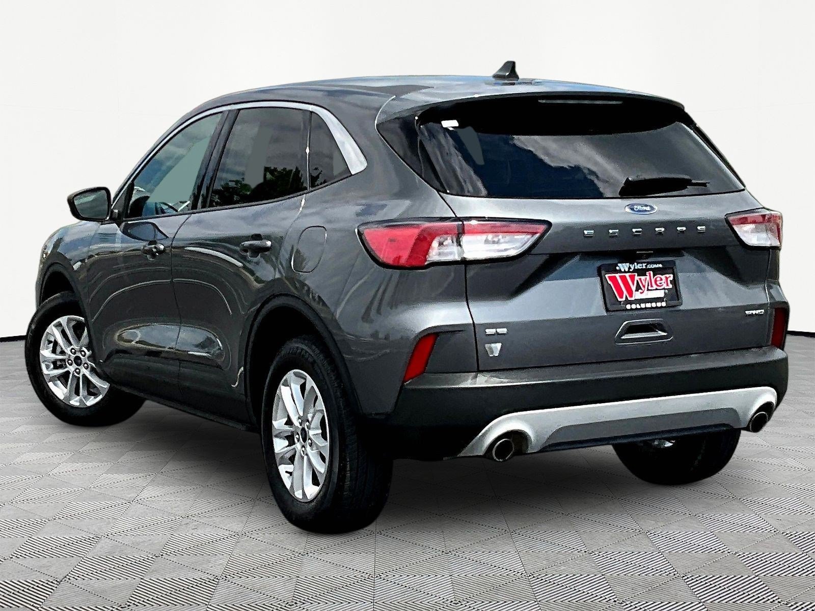 Used 2022 Ford Escape SE AWD/4WD image 4