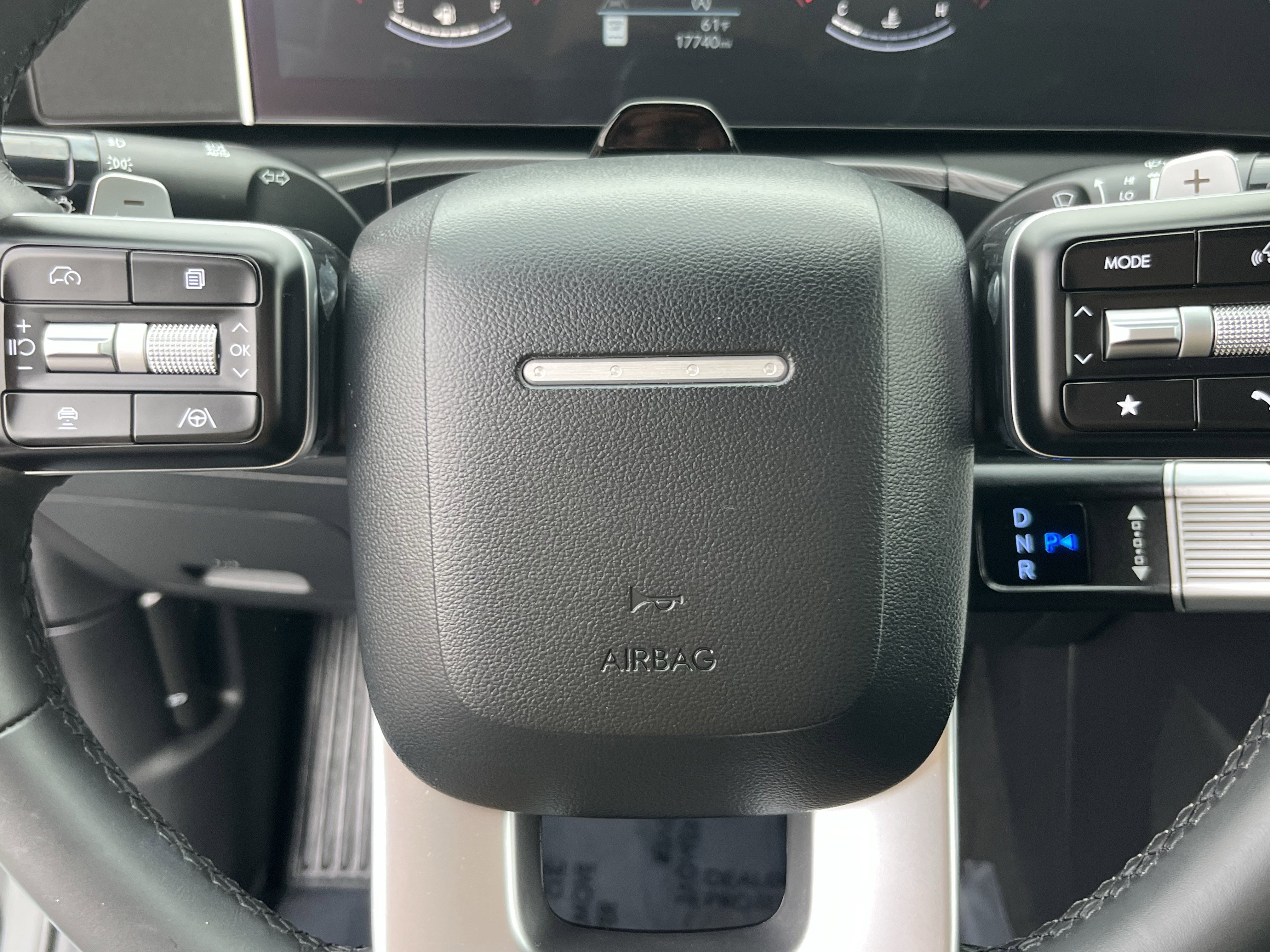 Certified 2024 Hyundai Santa Fe SEL image 18