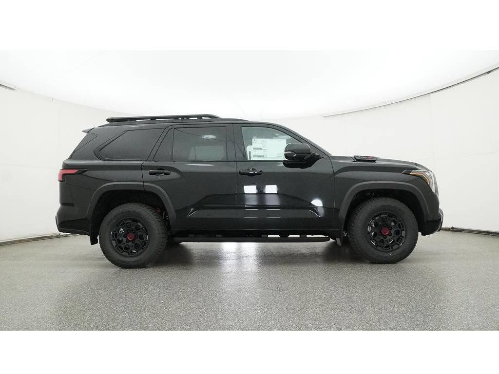Used 2025 Toyota Sequoia TRD Pro AWD/4WD image 33