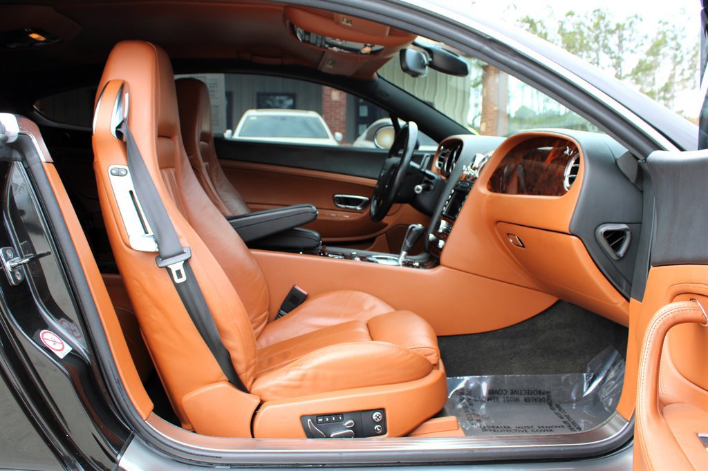 Used 2004 Bentley Continental GT image 14