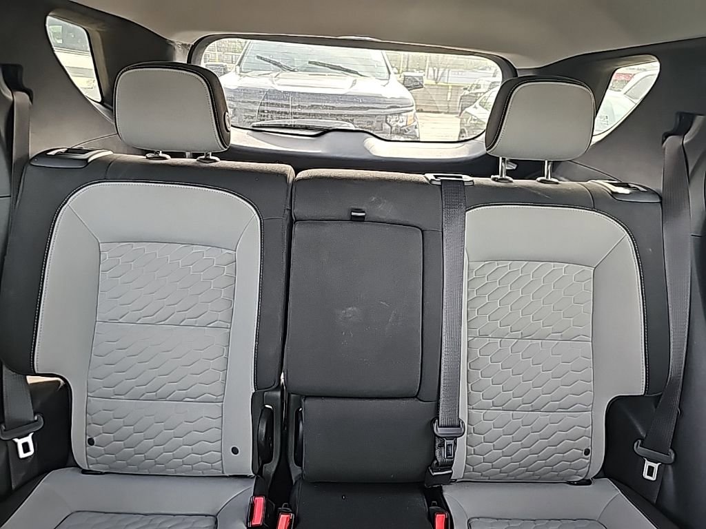 Used 2020 Chevrolet Equinox LS w/ LS Convenience Package image 8