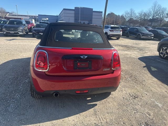 Used 2018 MINI Cooper Convertible image 8