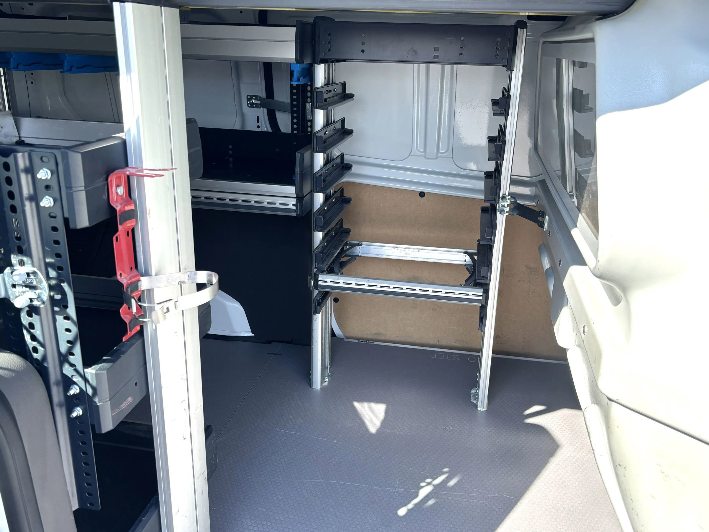 Used 2022 Ford Transit Connect XL image 8