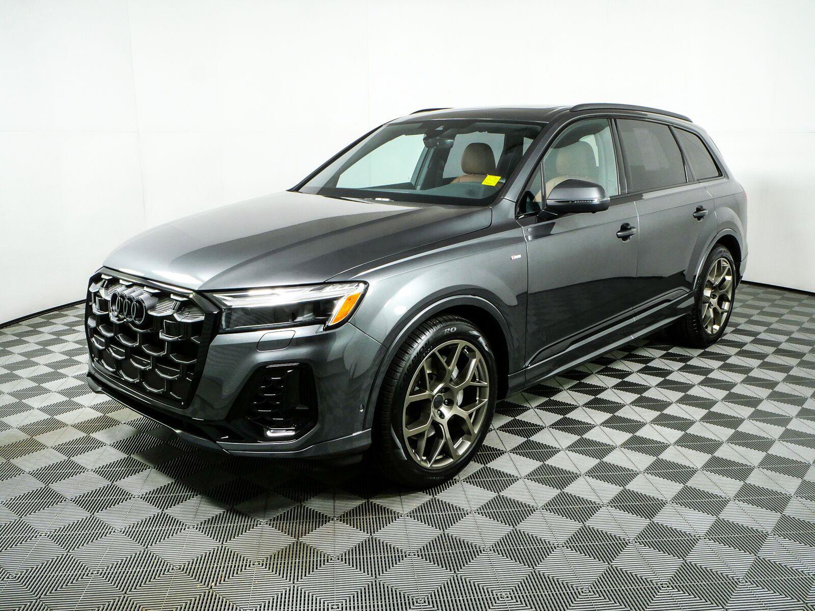Used 2026 Audi Q7 Premium Plus AWD/4WD image 27