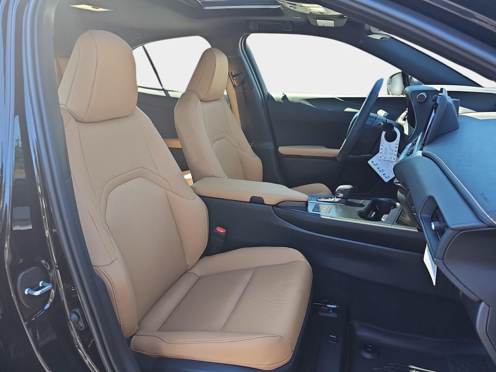 New 2026 Lexus UX 300h AWD w/ Accessory Package (P1) image 10