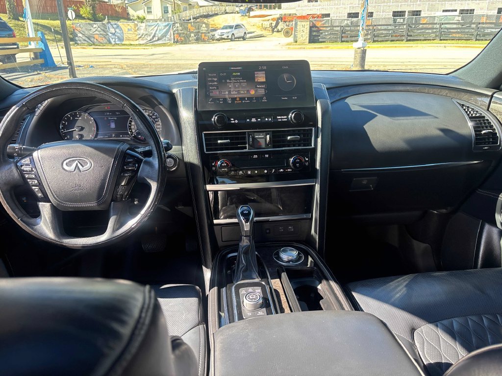 Used 2023 INFINITI QX80 Premium Select AWD/4WD image 22