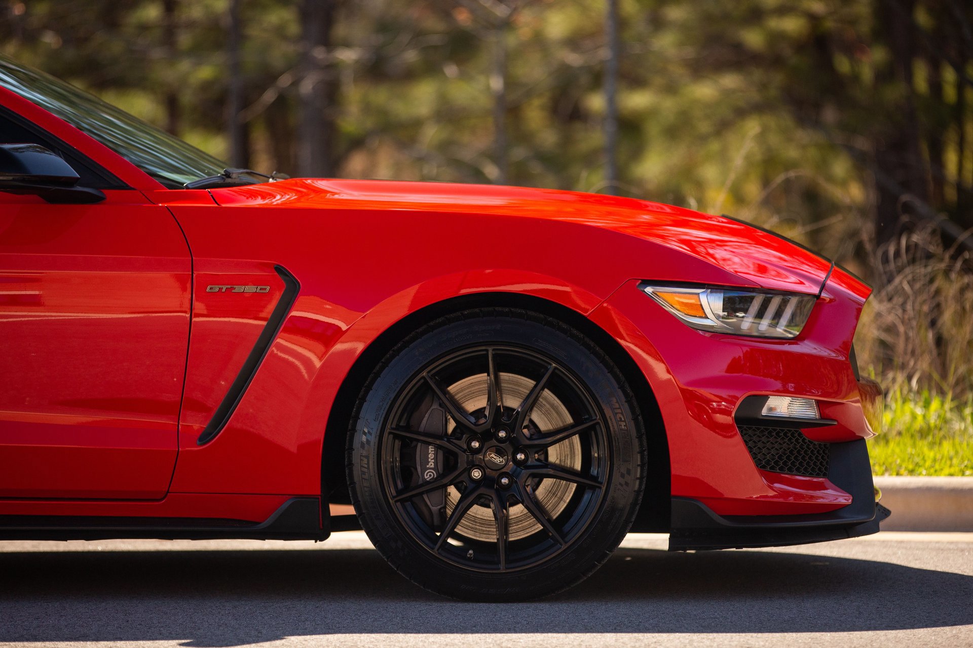 Used 2017 Ford Mustang Shelby GT350 w/ Electronics Package image 8