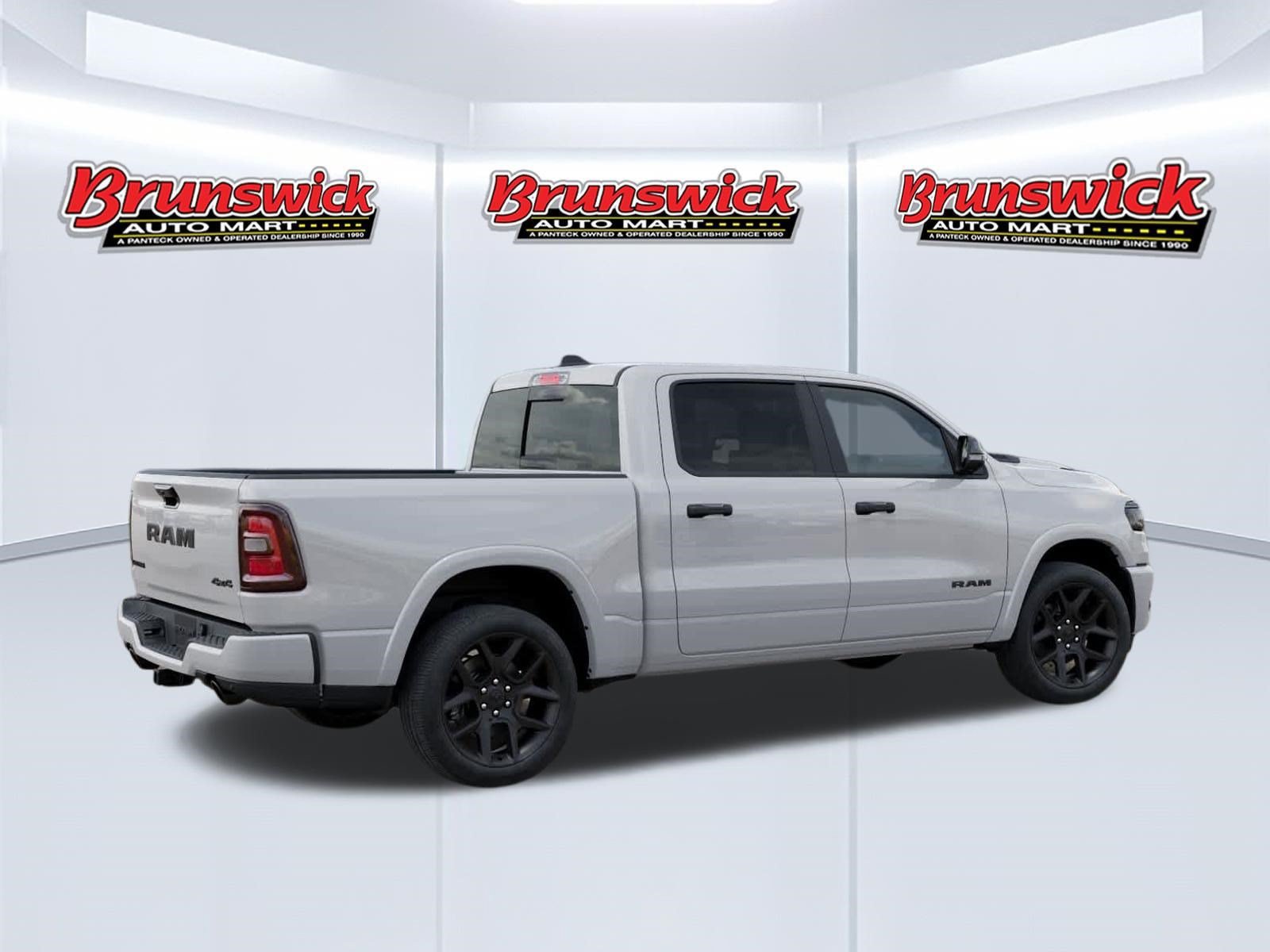 New 2026 RAM 1500 Laramie w/ Night Edition AWD/4WD image 4