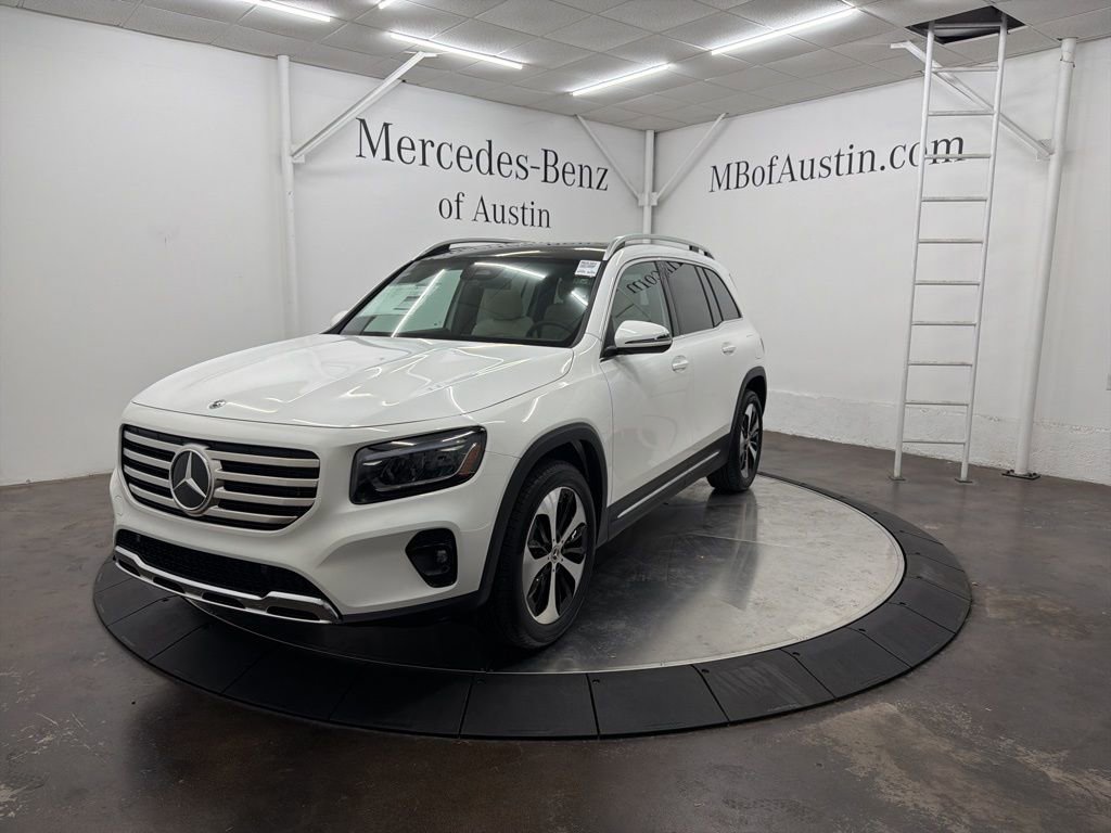 Used 2026 Mercedes-Benz GLB 250 GLB 250 image 3