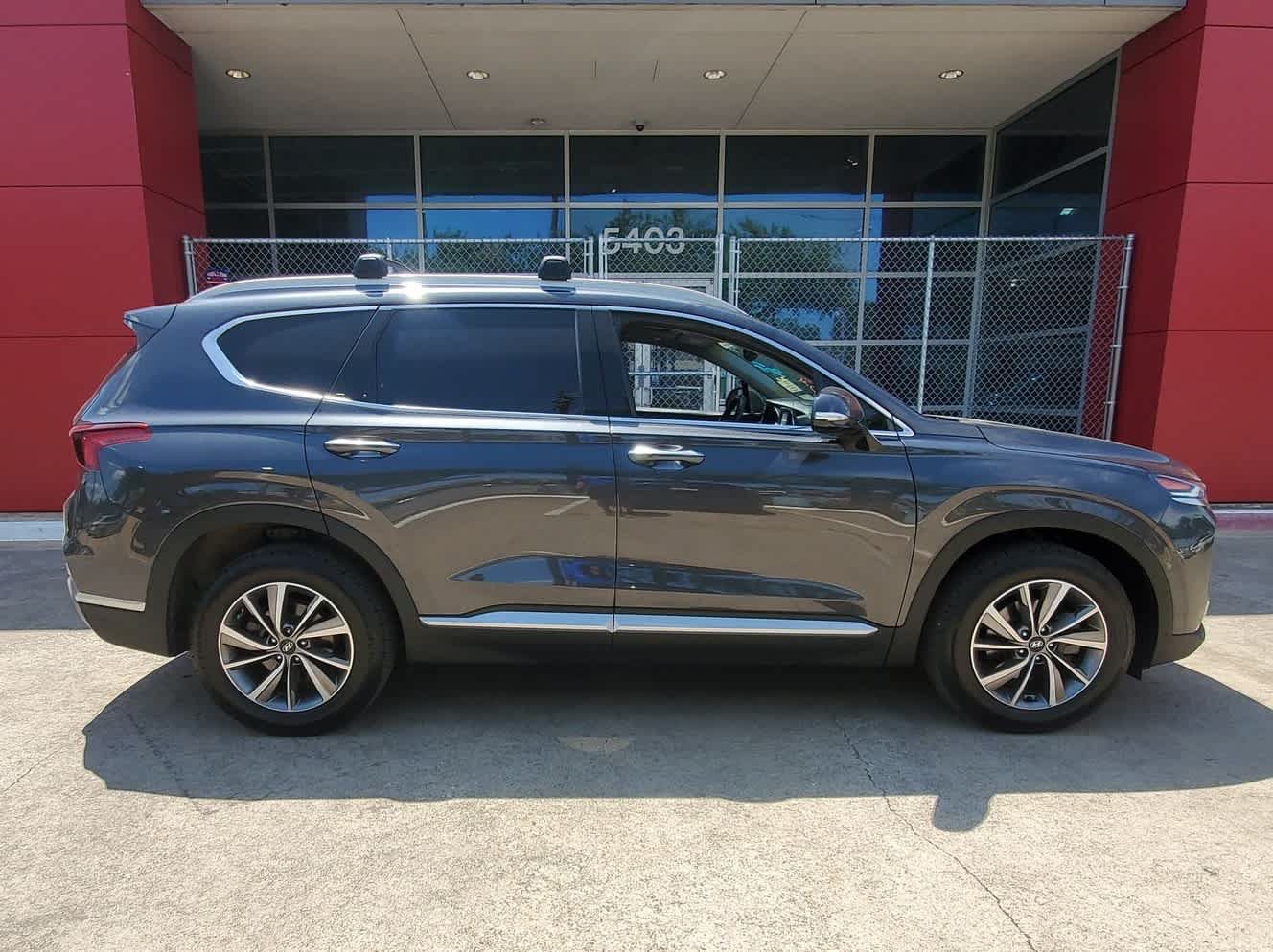 Used 2020 Hyundai Santa Fe SEL w/ Convenience + Premium Package AWD/4WD image 7