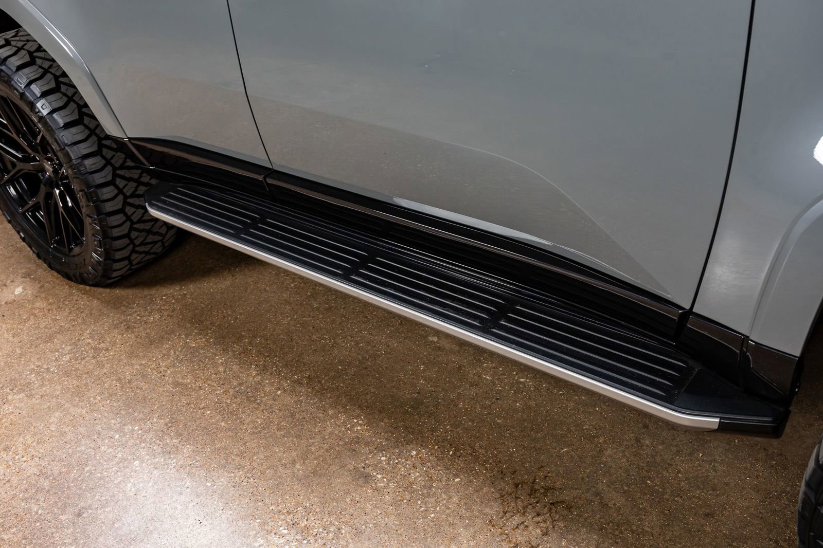 Used 2024 Lexus GX 550 image 13