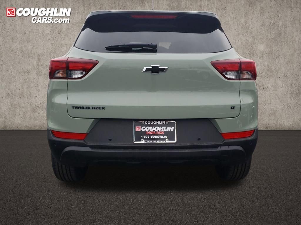 New 2026 Chevrolet TrailBlazer LT w/ Midnight Edition image 4