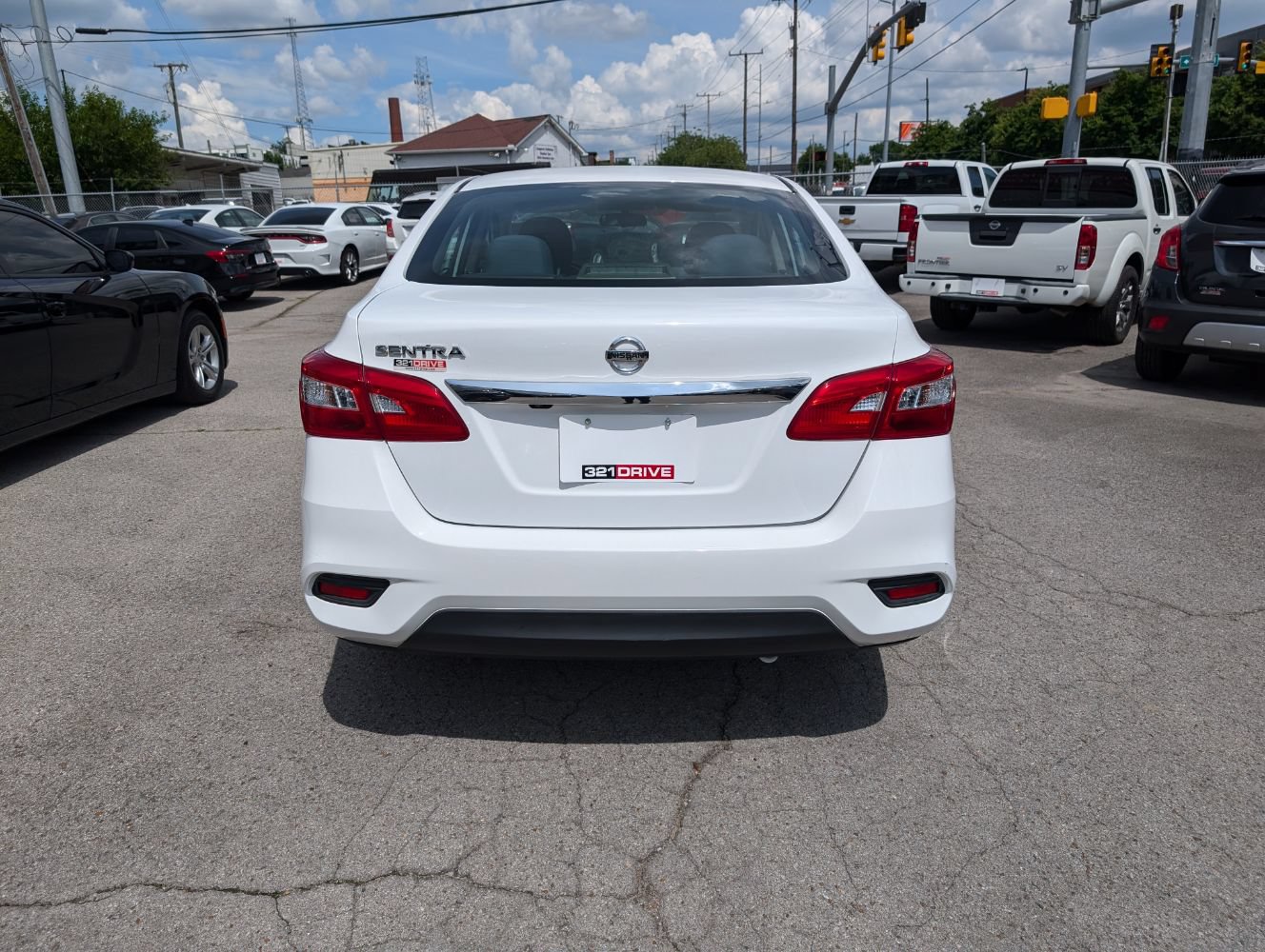 Used 2019 Nissan Sentra S FWD image 7