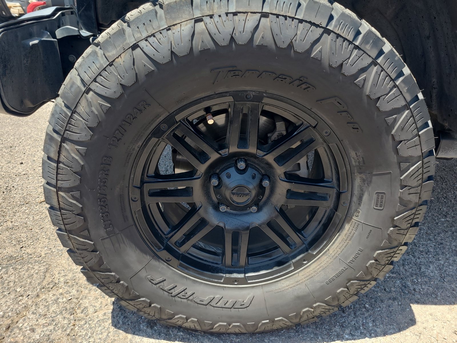 Used 2019 Jeep Wrangler Unlimited Rubicon AWD/4WD image 11