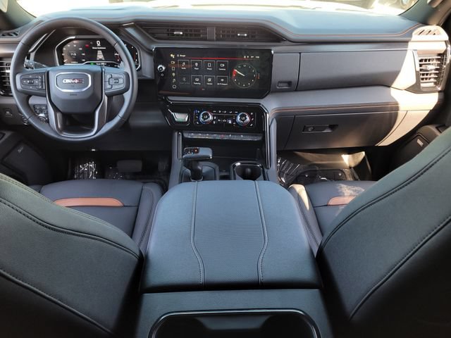 Used 2024 GMC Sierra 1500 AT4 w/ Technology Package AWD/4WD image 13