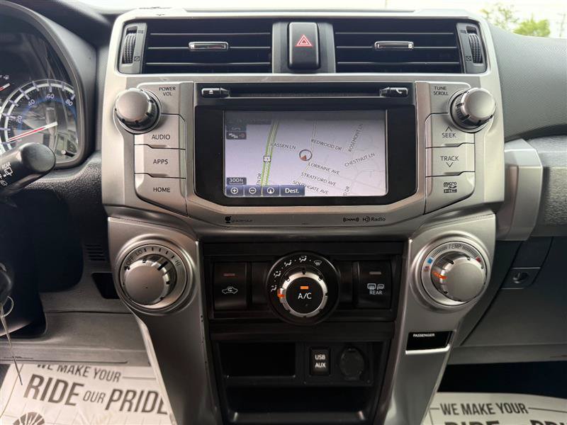 Used 2019 Toyota 4Runner SR5 AWD/4WD image 39