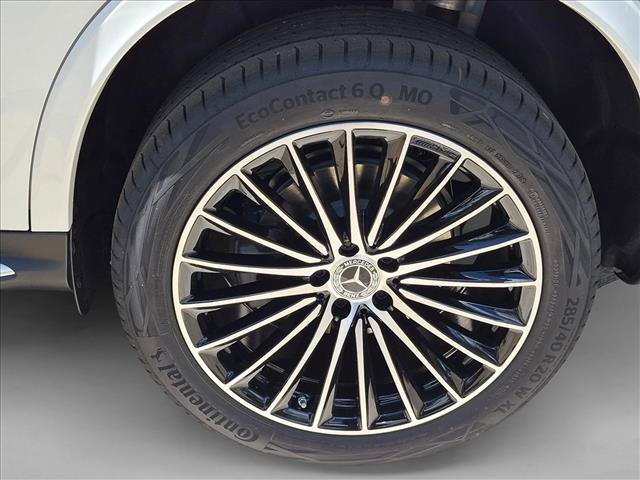 New 2027 Mercedes-Benz GLC 300 4MATIC image 9