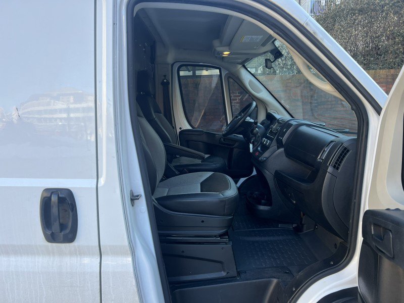 Used 2019 RAM ProMaster 2500 w/ Interior Convenience Group image 22