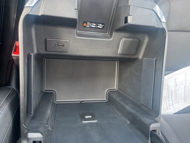 Used 2024 Chevrolet Silverado 3500 High Country image 31